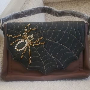 Magnolia and vine handbag